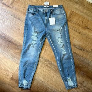 KanCan distressed light wash high wash ankle jeans
